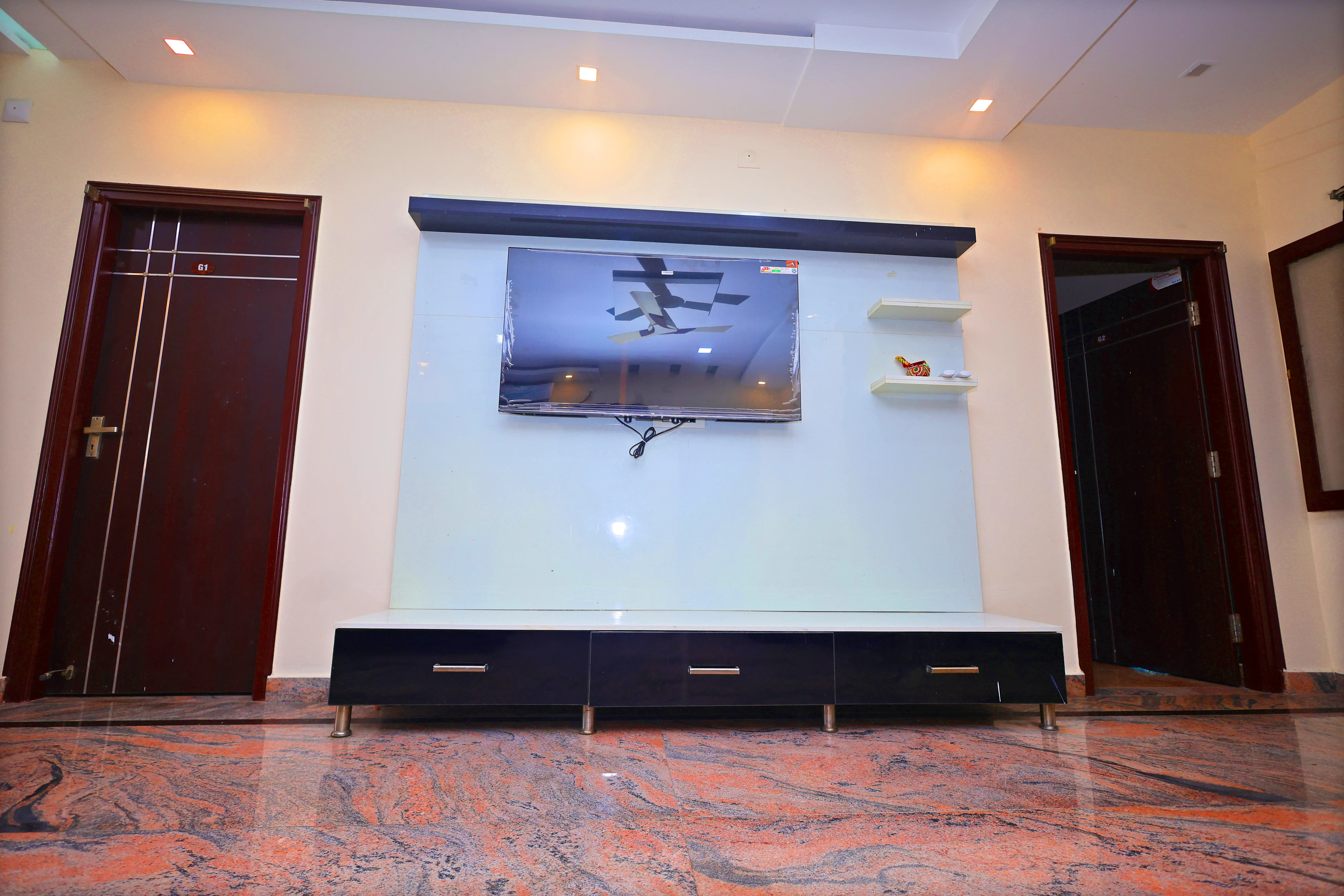TV Unit